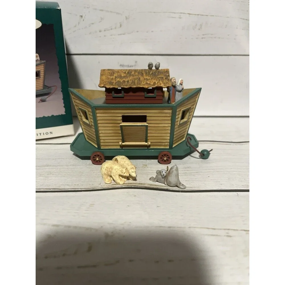 Hallmark Keepsake 1994 Noah’s Ark Ornament Set Handcrafted 3pc Set Moving Parts
